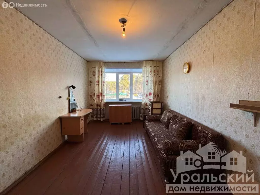 1-комнатная квартира: Свердловская область, муниципальное образование ... - Фото 2