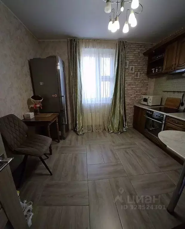 1-к кв. Москва ул. Марьинский Парк, 17К2 (34.3 м) - Фото 2