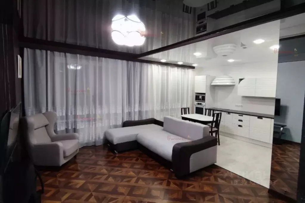 3-к кв. Свердловская область, Екатеринбург ул. Краснолесья, 151 (78.0 ... - Фото 1