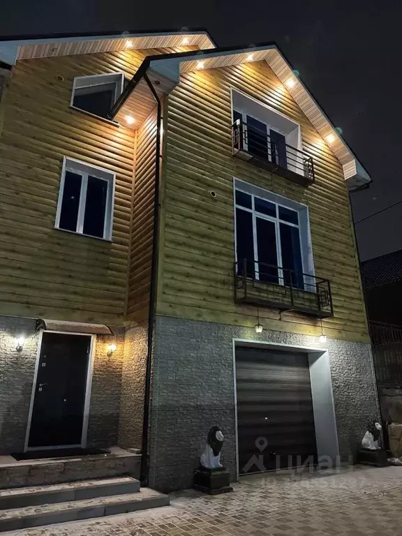 Дом в Красноярский край, Красноярск городской округ, пос. Солонцы, ... - Фото 1