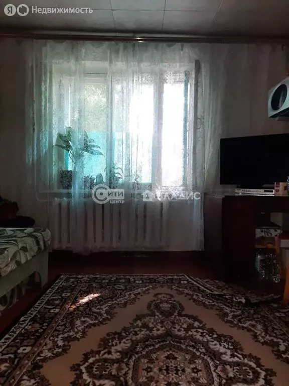1к в 8-комнатной квартире (13.1 м) - Фото 1