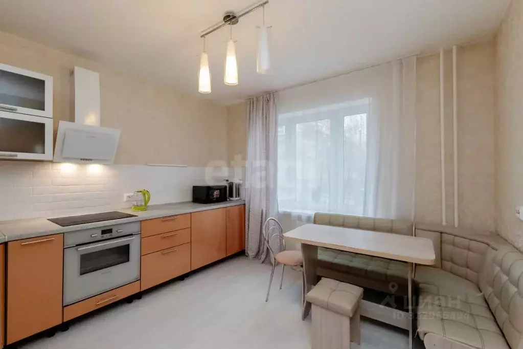 3-к кв. Свердловская область, Екатеринбург Вторчермет жилрайон, ул. ... - Фото 1