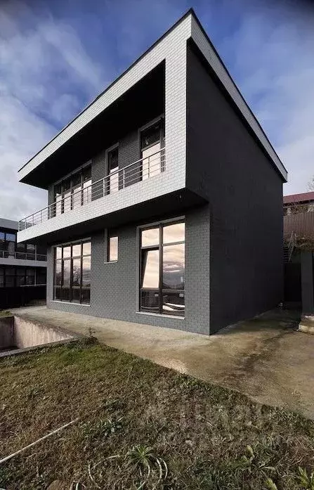 Дом в Краснодарский край, Сочи городской округ, с. Высокое ул. ... - Фото 1