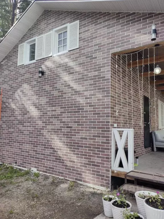 Дом в Красноярский край, Красноярск Еловая ул., 6 (50 м) - Фото 1