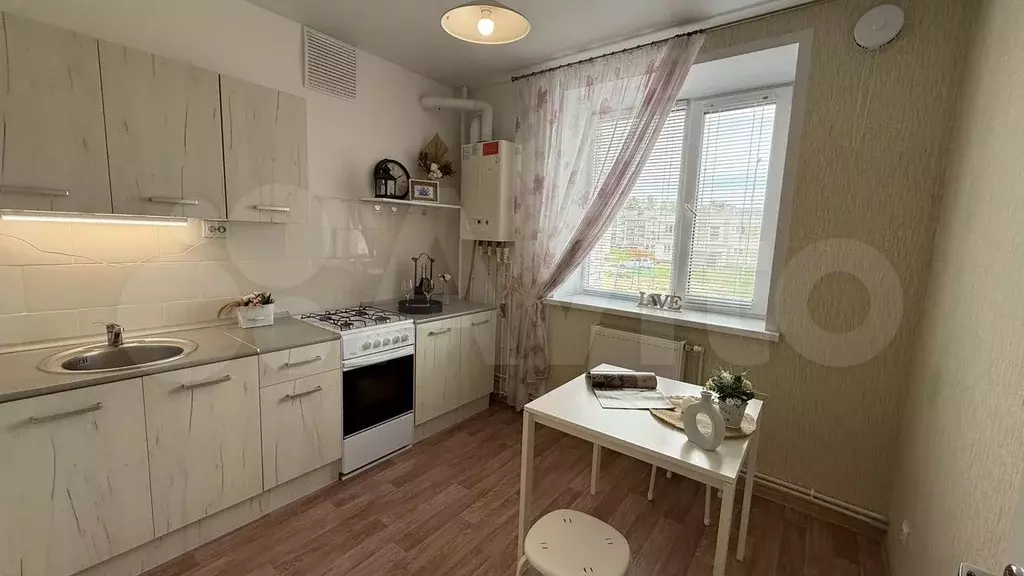 1-к. квартира, 32,3 м, 1/3 эт. - Фото 1