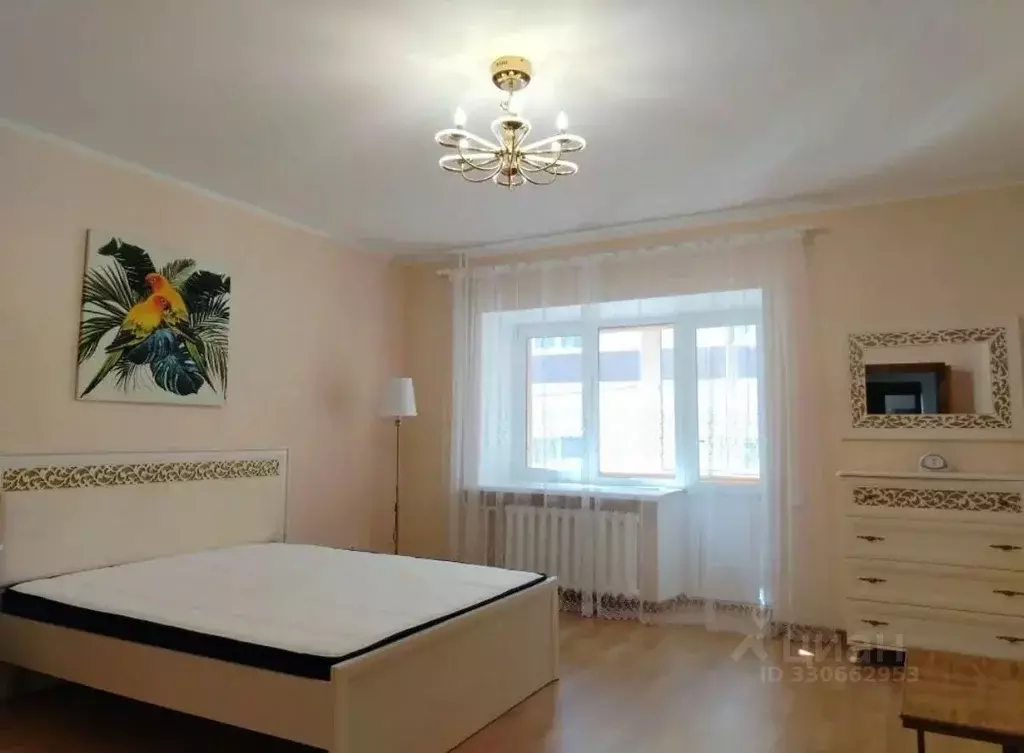1-к кв. Тюменская область, Тюмень Олимпийская ул., 11 (56.0 м) - Фото 1