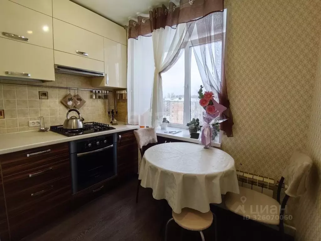 2-к кв. Вологодская область, Череповец ул. Ломоносова, 35 (43.1 м) - Фото 2