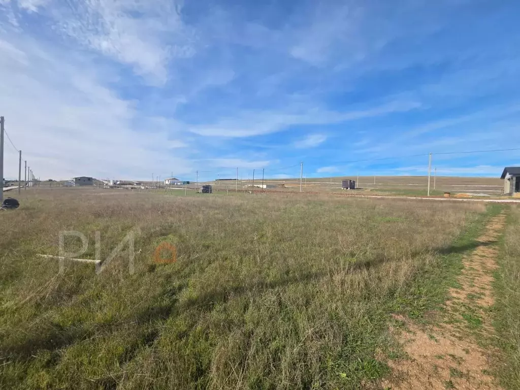 Участок в Севастополь с. Полюшко, ул. Дмитрия Мельниченко (4.0 сот.) - Фото 2