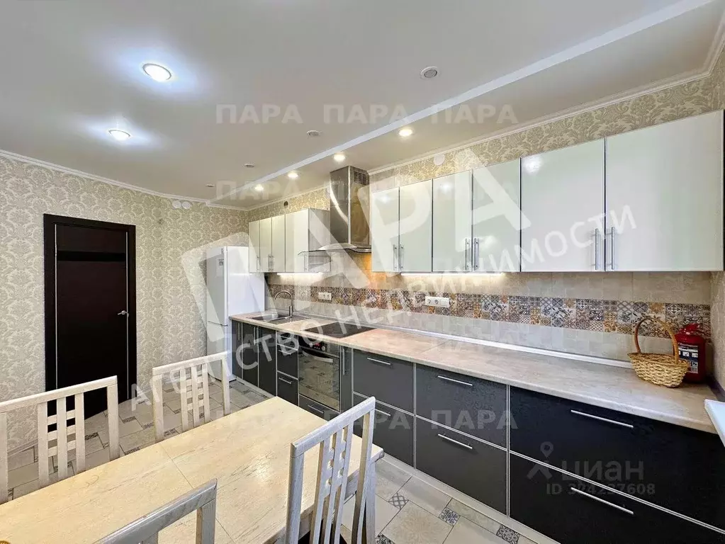 2-к кв. Самарская область, Самара Радонежская ул., 1 (70.0 м) - Фото 2