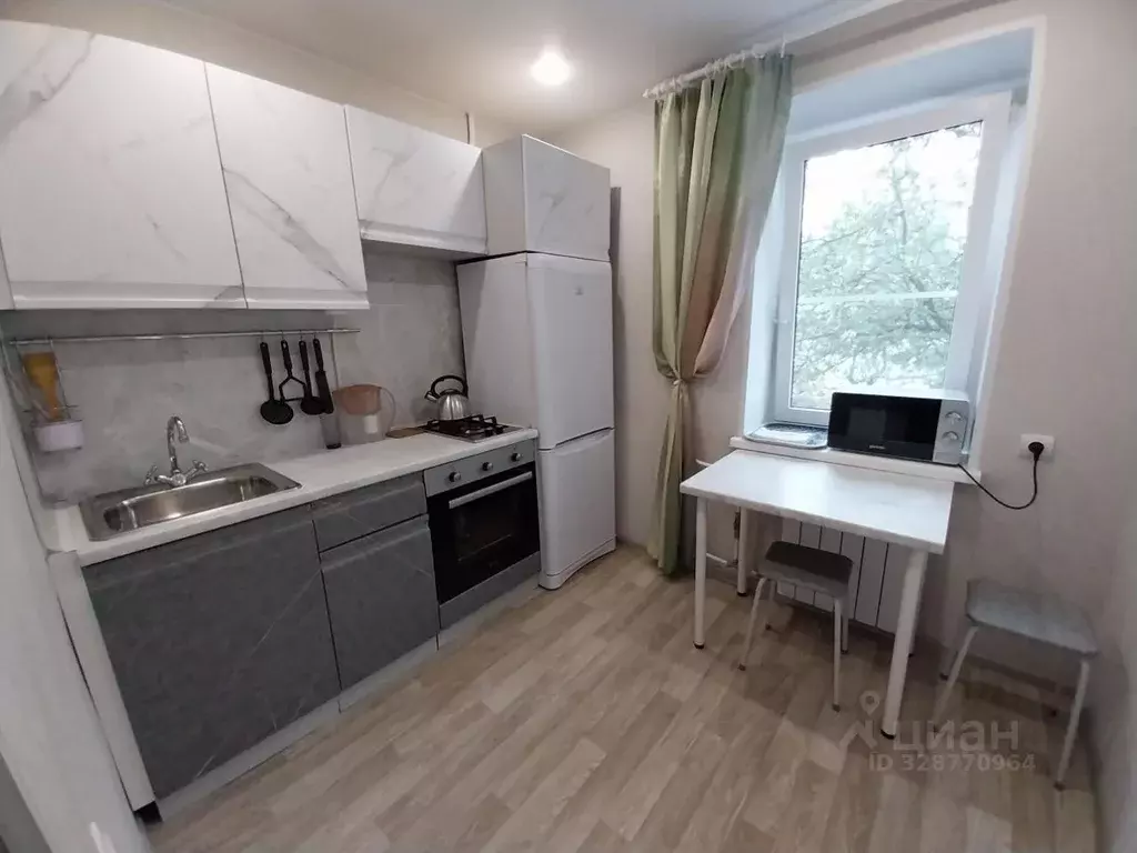 1-к кв. Ленинградская область, Сосновый Бор просп. Героев, 14 (33.0 м) - Фото 1