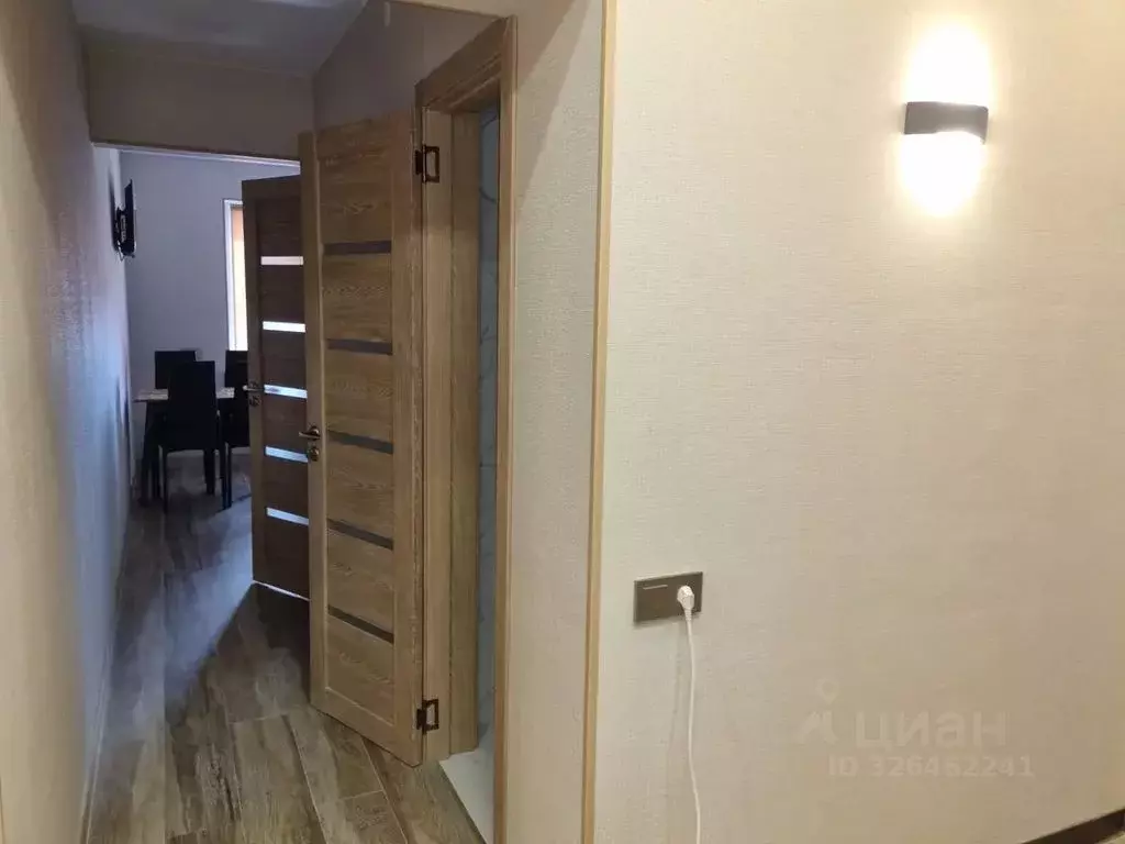 3-к кв. Сахалинская область, Курильск Курильский городской округ, ул. ... - Фото 2