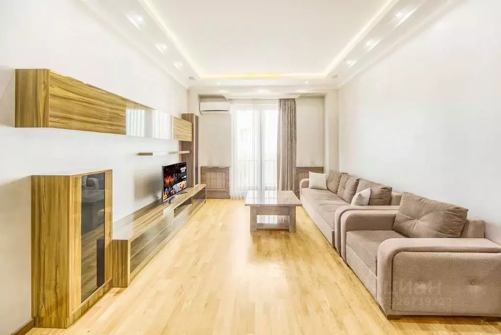 2-к кв. Краснодарский край, Сочи Адлер жилрайон, ул. Черниговская, 62 ... - Фото 1