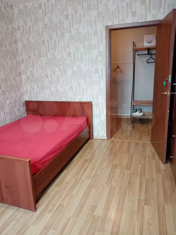 Комната 15 м в 3-к., 24/24 эт. - Фото 1