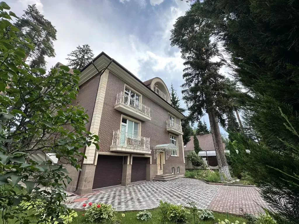 Коттедж в Московская область, Одинцовский городской округ, пос. ... - Фото 1