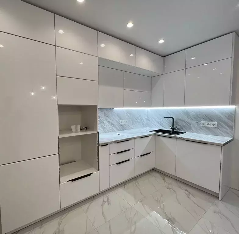 Продаётся 1-к квартира, 64.56 м - Фото 1