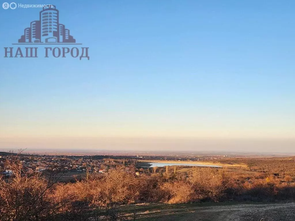 Участок в Старый Крым, Партизанская улица (150 м) - Фото 1