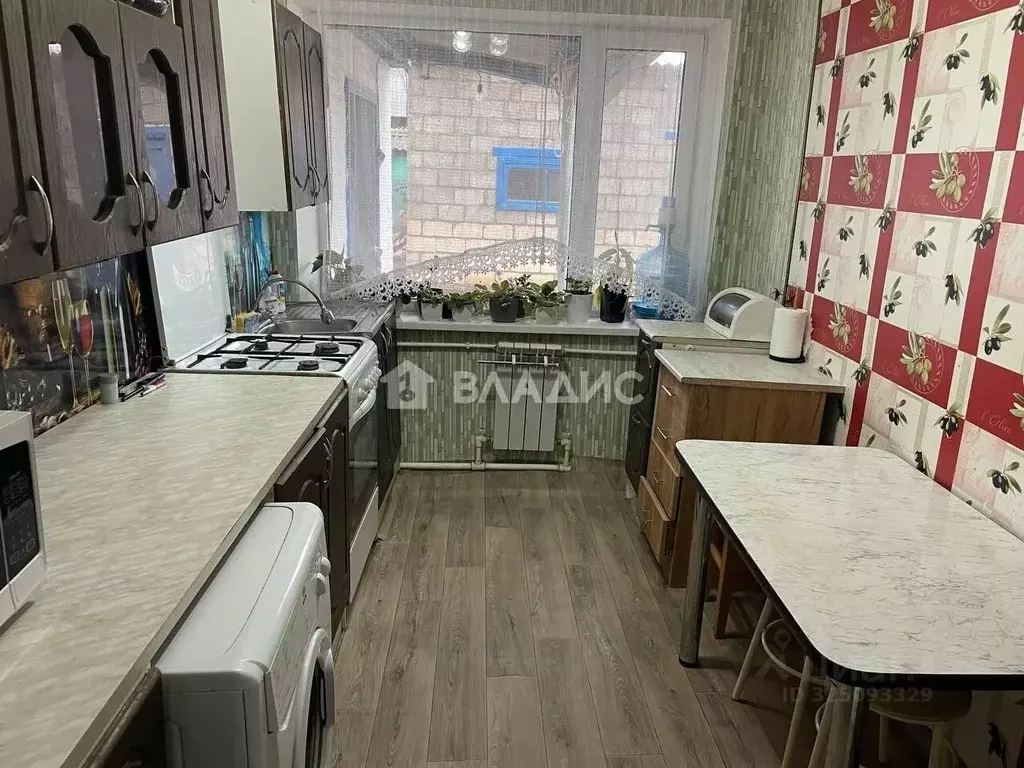 Таунхаус в Краснодарский край, Отрадная ст-ца ул. Дзержинского, 6А (89 ... - Фото 2