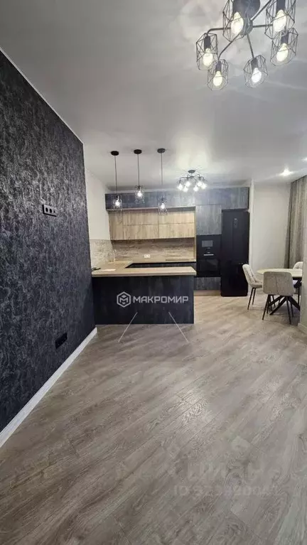 1-к кв. Ханты-Мансийский АО, Сургут Игоря Киртбая ул., 24/1 (55.0 м) - Фото 1