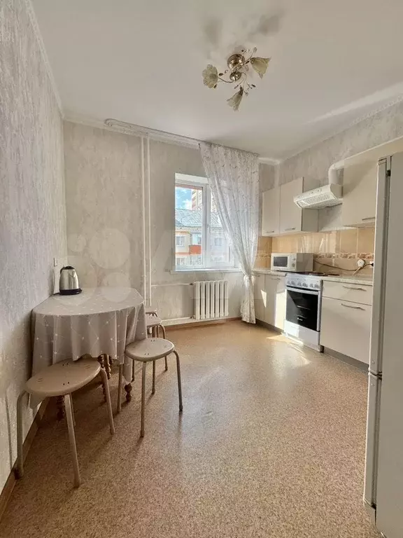 1-к. квартира, 40 м, 4/16 эт. - Фото 1