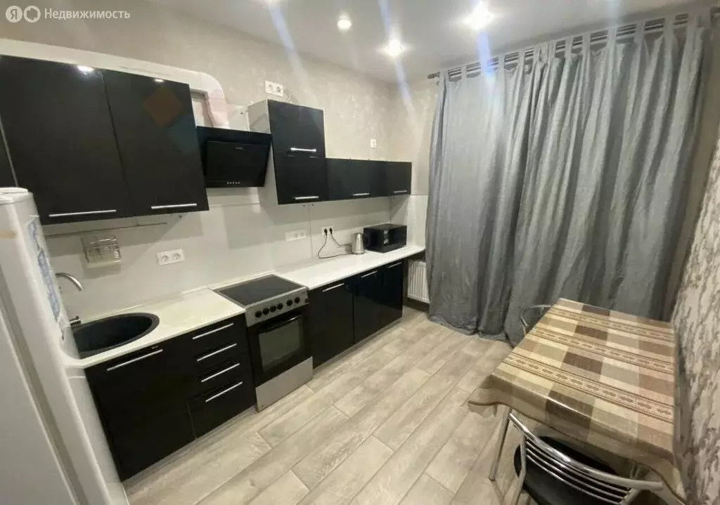 1-комнатная квартира: Краснодар, Прикубанский внутригородской округ, ... - Фото 0