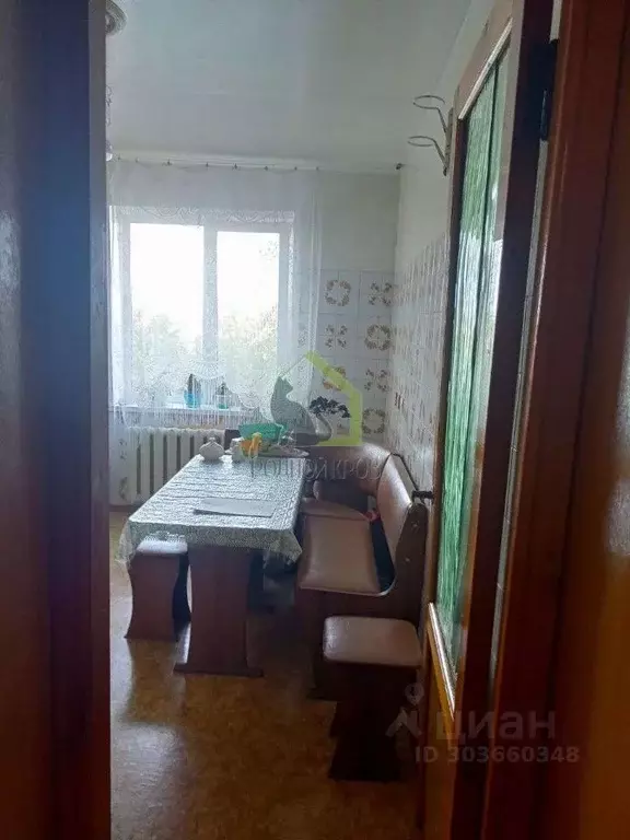 3-к кв. Самарская область, Сызрань ул. Урицкого, 10 (68.3 м) - Фото 1