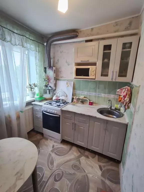 2-к. квартира, 43 м, 4/4 эт. - Фото 1