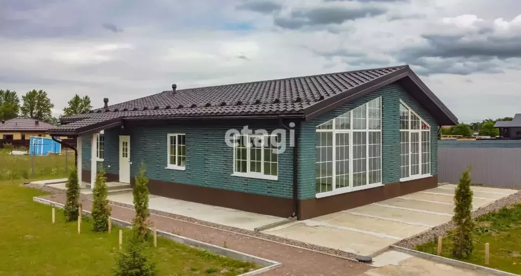 Дом в Ленинградская область, Ломоносовский район, Оржицкое с/пос, д. ... - Фото 1