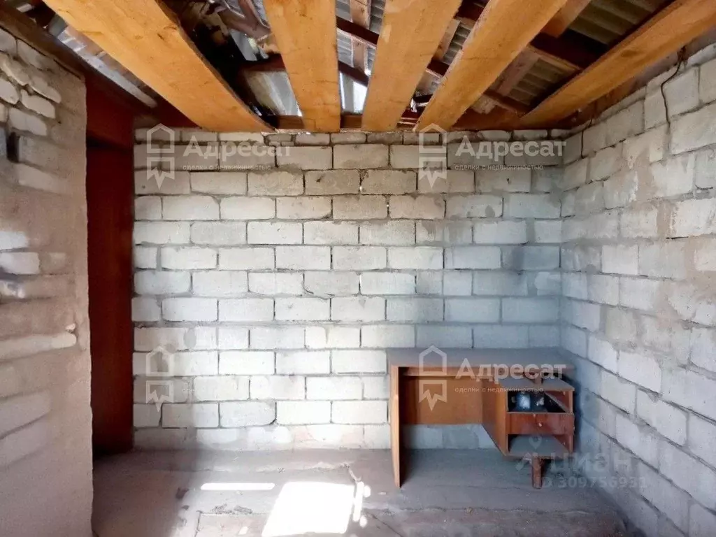 Дом в Волгоградская область, Волгоград Дзержинец СНТ, Степной массив, ... - Фото 1