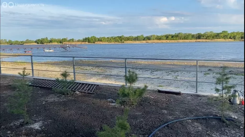 Участок в Старочеркасское сельское поселение, Вольная улица, 27 (20 м) - Фото 1