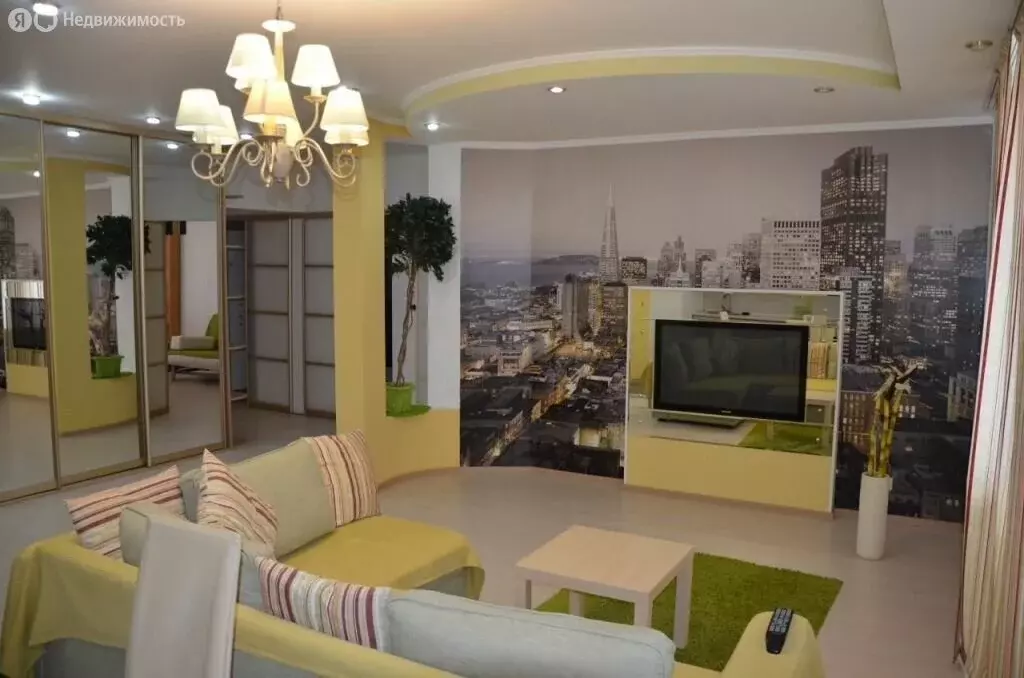 3-комнатная квартира: Иркутск, Байкальская улица, 202/13 (87 м) - Фото 0