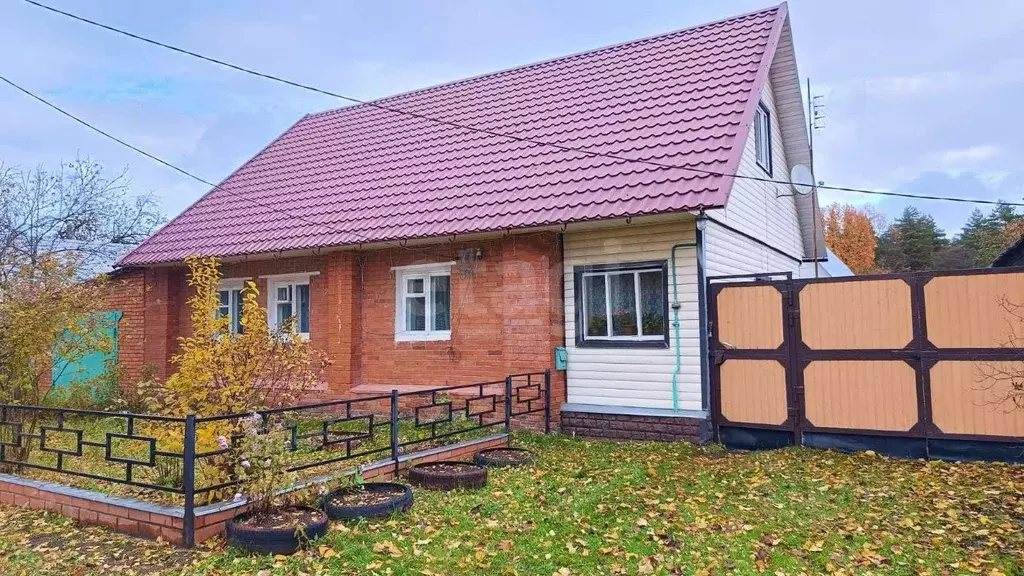 Дом в Калужская область, Дзержинский муниципальный округ, Полотняный ... - Фото 1