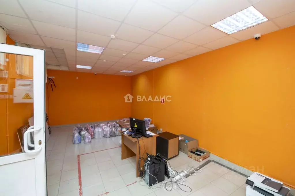 Торговая площадь в Нижегородская область, Нижний Новгород ул. Ванеева, ... - Фото 2