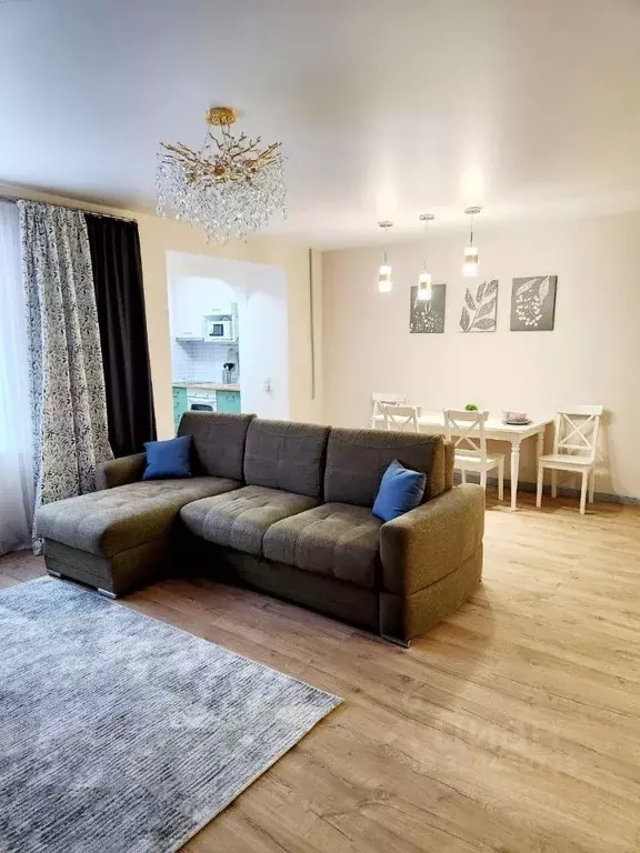 2-к кв. Татарстан, Казань ул. Голубятникова, 14 (60.0 м) - Фото 0