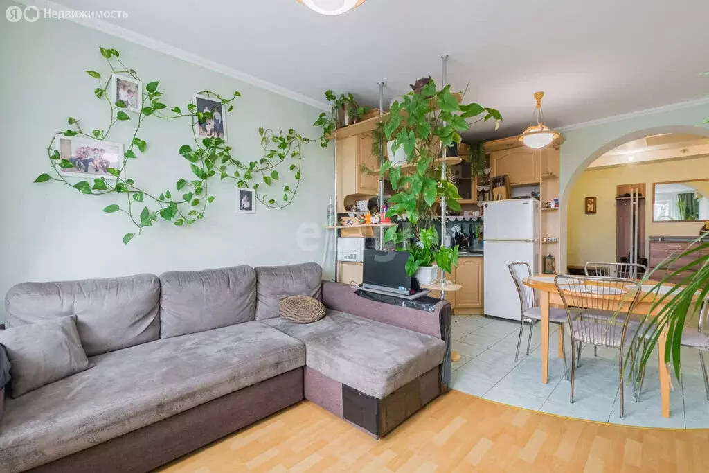 3-комнатная квартира: Краснодар, улица Красных Партизан, 4/4 (91.4 м) - Фото 1