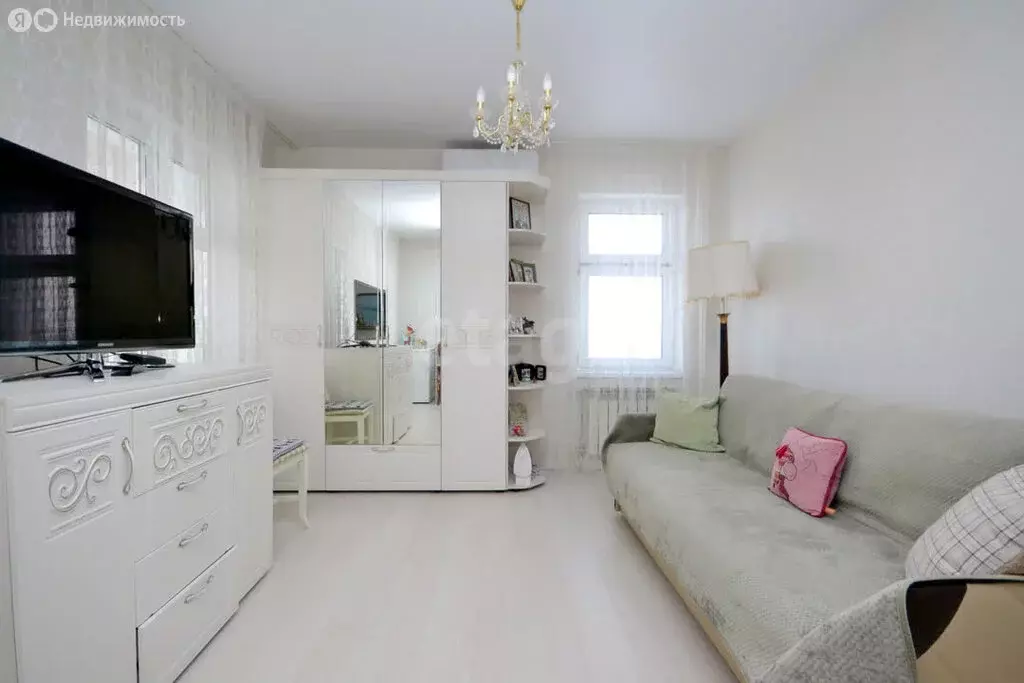 1-комнатная квартира: Якутск, улица Фёдора Попова, 2/3 (43.7 м) - Фото 1