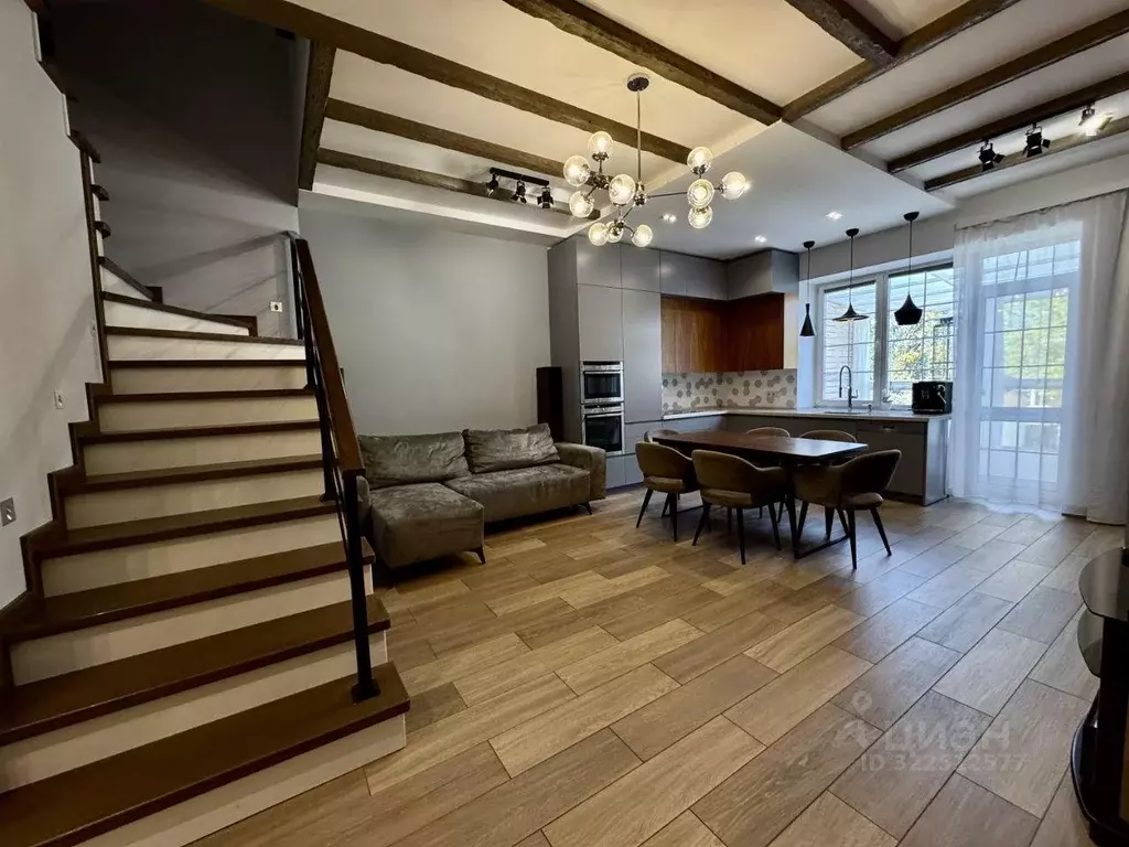 Таунхаус, 141.2 м - Фото 1