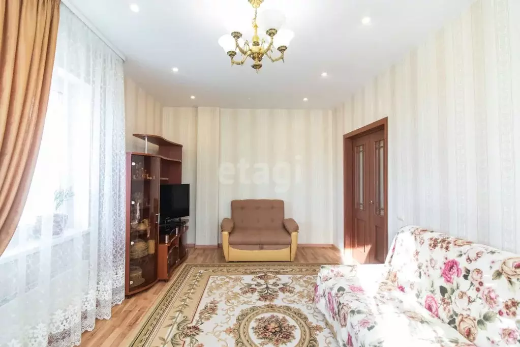 2-к кв. Ханты-Мансийский АО, Ханты-Мансийск ул. Энгельса, 54 (57.6 м) - Фото 1
