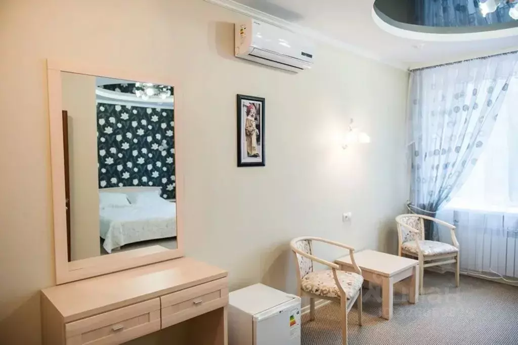 Комната Тюменская область, Тюмень ул. Дружбы, 126 - Фото 2