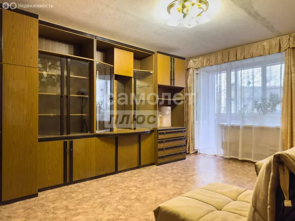 2-комнатная квартира: Киров, микрорайон Мининский, улица Тургенева, 16 ... - Фото 1