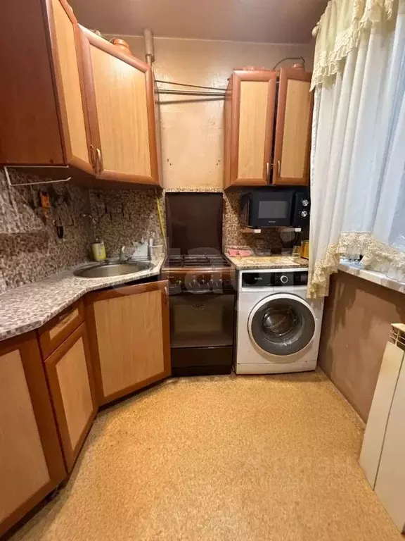 3-к кв. Татарстан, Казань Военный городок-2 тер., 142/6 (56.0 м) - Фото 1
