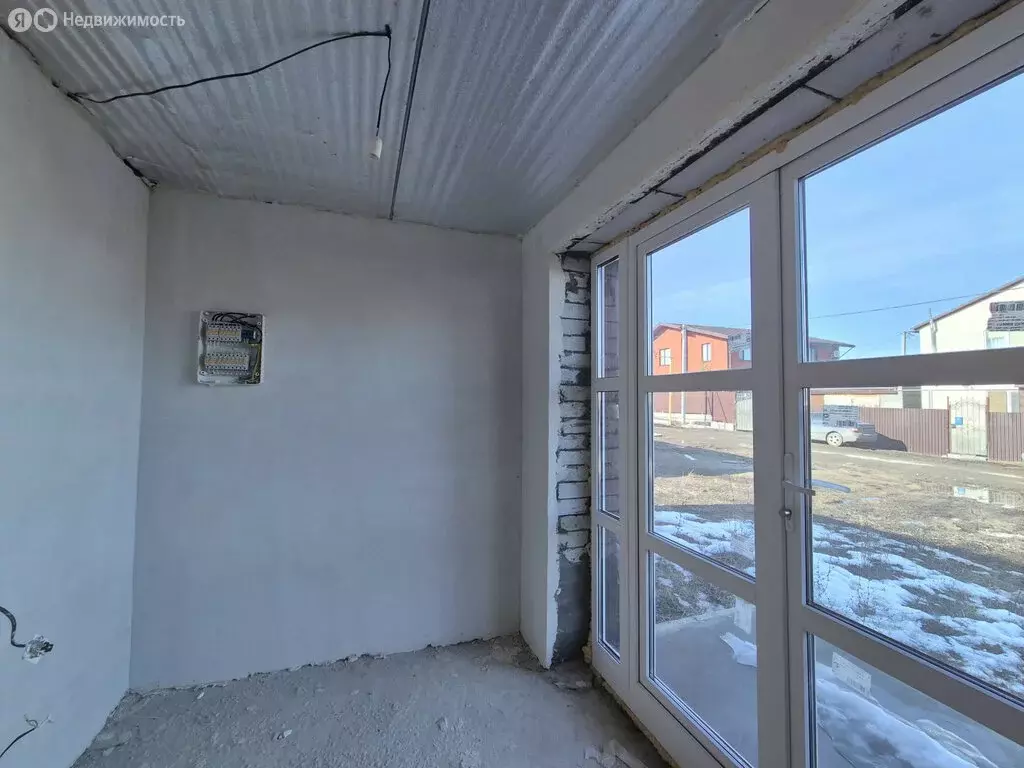 Дом в село Усть-Курдюм, Крайняя улица (120 м) - Фото 1