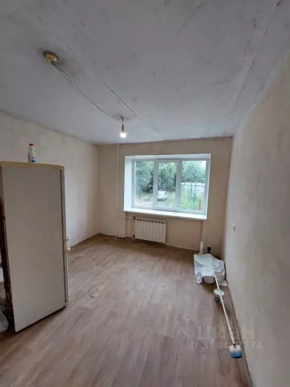 Комната Омская область, Омск ул. Декабристов, 155 (18.0 м) - Фото 1
