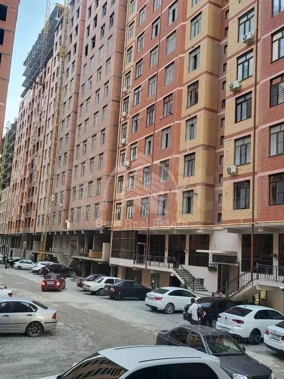 2-к кв. Дагестан, Махачкала ул. Сергокалинская, 10 (60.0 м) - Фото 1