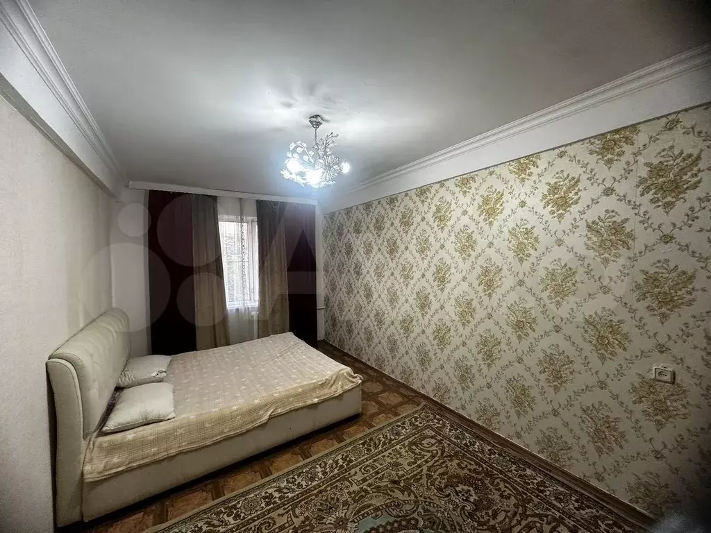 2-к. квартира, 60 м, 5/5 эт. - Фото 0