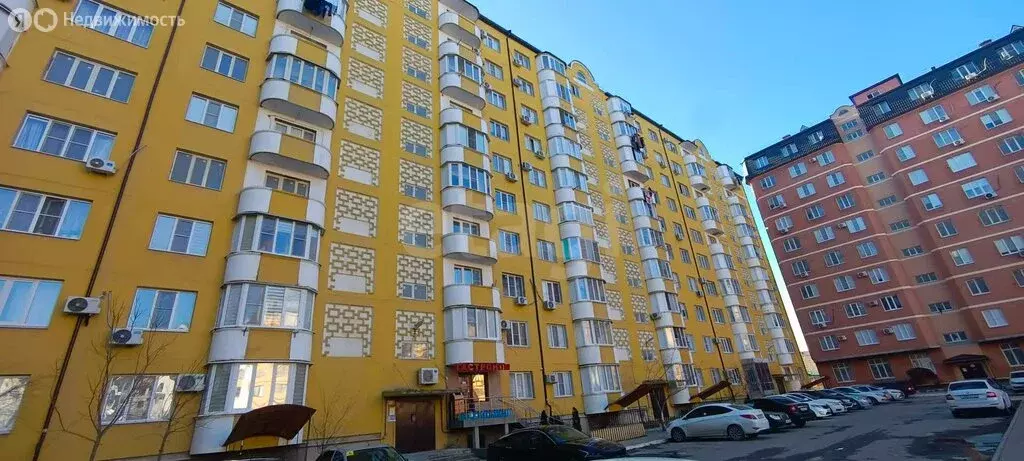 2-комнатная квартира: Каспийск, улица Зейнудина Батманова, 22А (87 м) - Фото 2