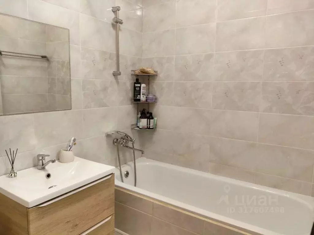 Квартира, 1 комната, 41.8 м - Фото 0