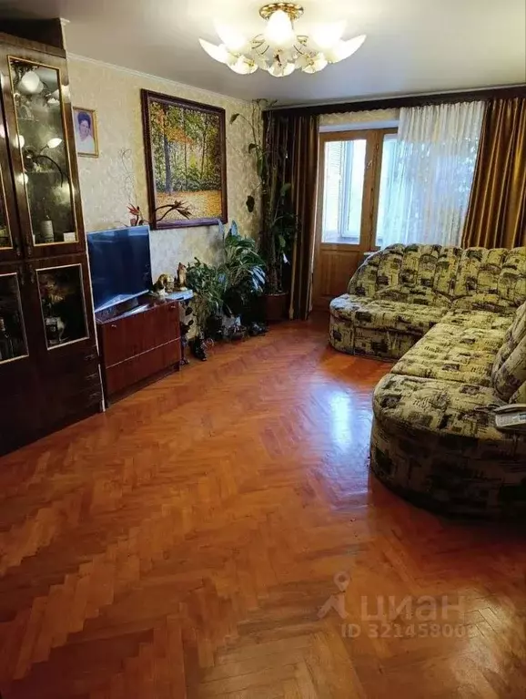 3-к кв. Белгородская область, Белгород ул. Чехова, 26 (58.3 м) - Фото 2