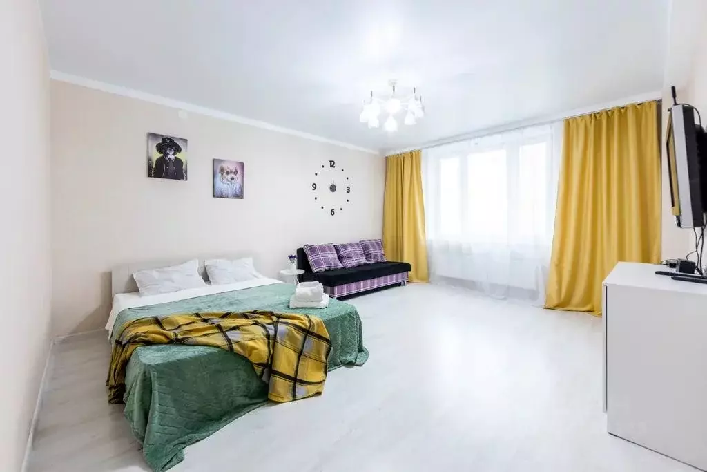 1-к кв. Тюменская область, Тюмень Заречный проезд, 39Ак2 (49.0 м) - Фото 2