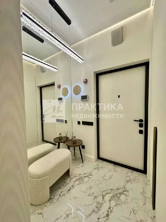 Продается 3-комнатная квартира - Фото 1