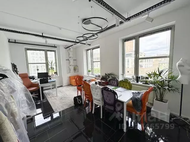 Офис в Москва ул. Малая Дмитровка, 23/15С1 (310 м) - Фото 1